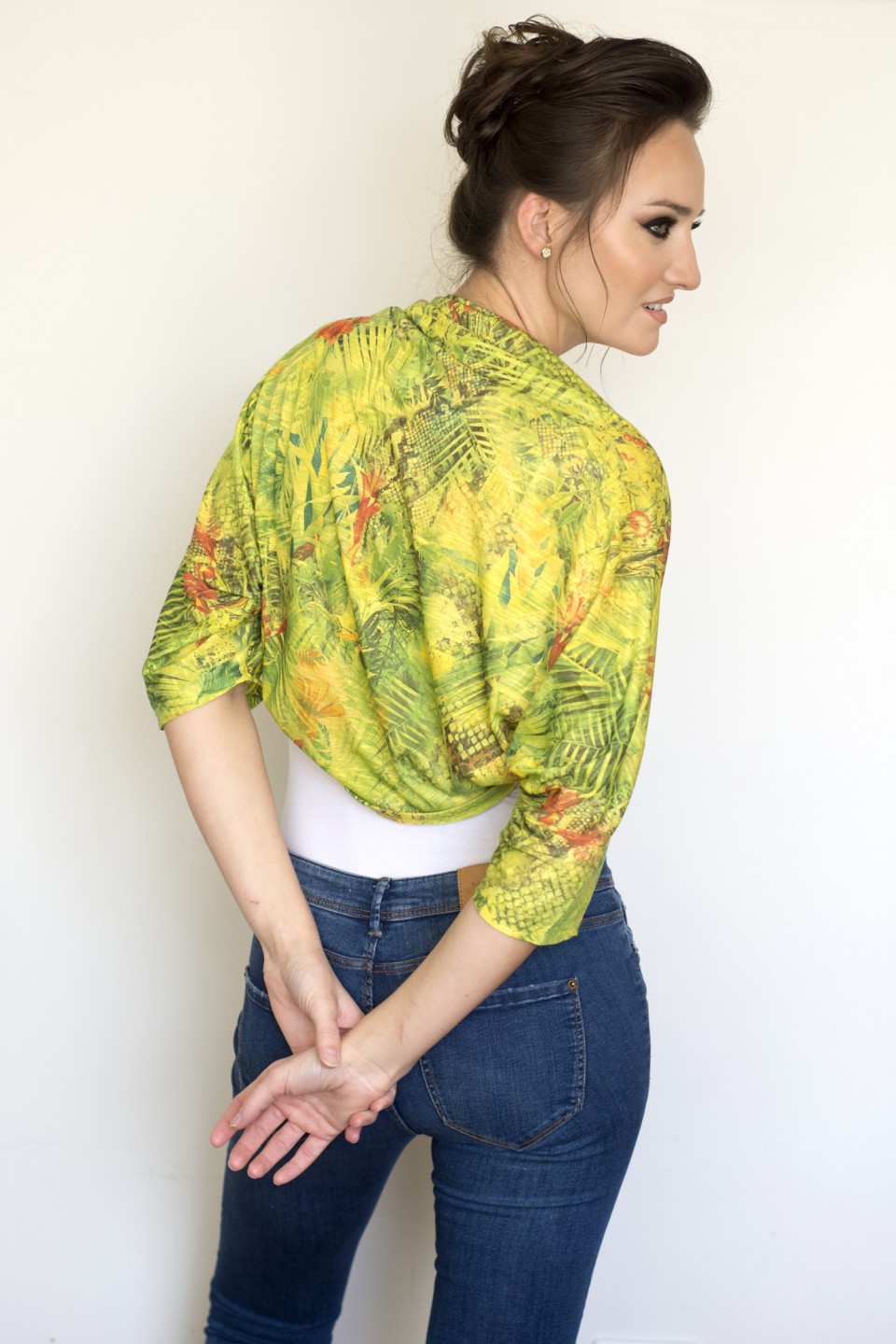 Shrug tropical pattern